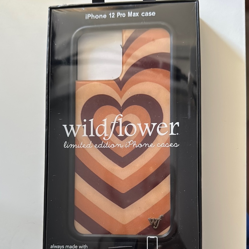 Wildflowers Brown Geometric Heart iPhone 12 Pro Max Case